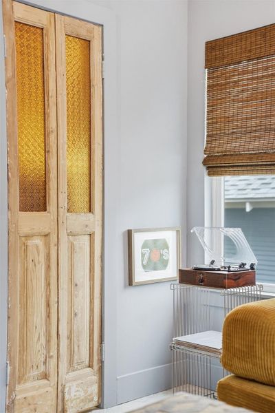 Image 33 of a home in .