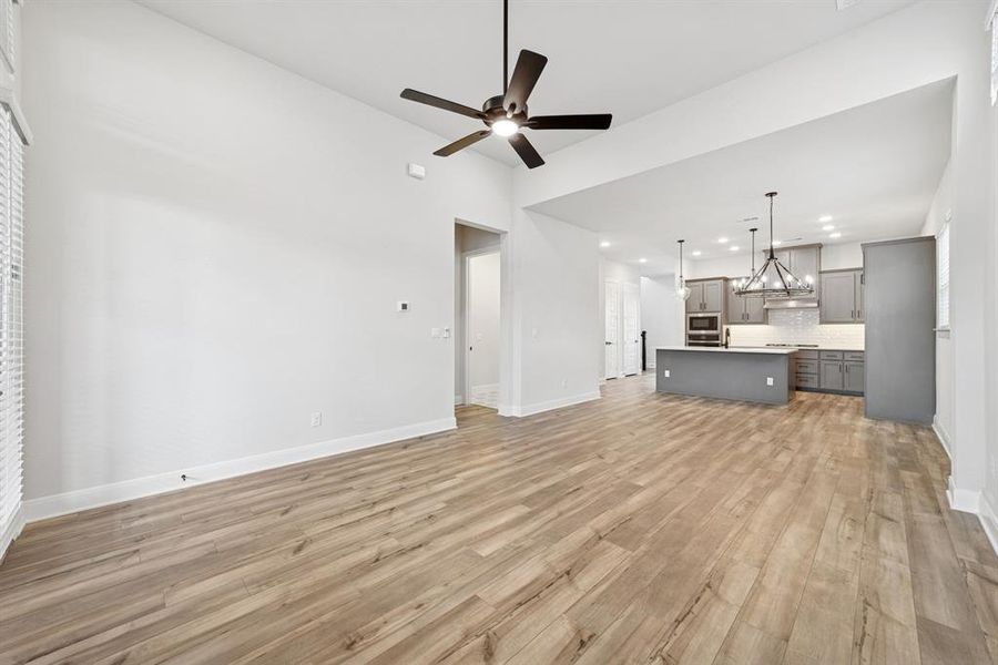Spacious, unfurnished interior of a new home in Mantua Point Gardens, Van Alstyne (Image 24). Spacious, unfurnished interior of a new home in Mantua Point Gardens, Van Alstyne (Image 24).