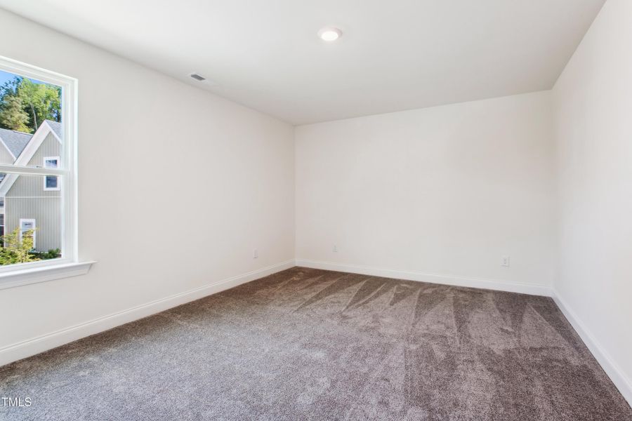 Fontana - BTS 45 - interiors-bedroom 3-_ Fontana - BTS 45 - interiors-bedroom 3-_