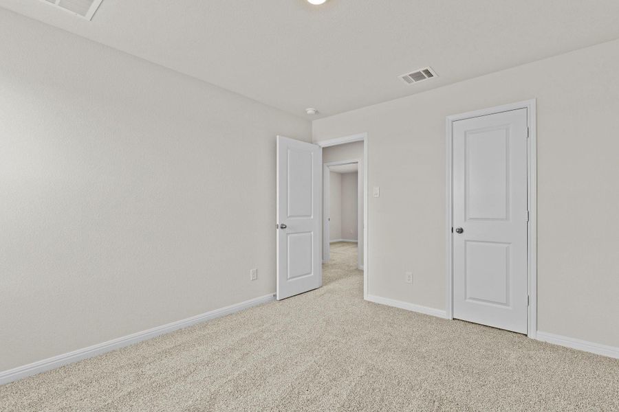 Spacious, unfurnished interior of a new home in Whisper South, San Marcos (Image 28).