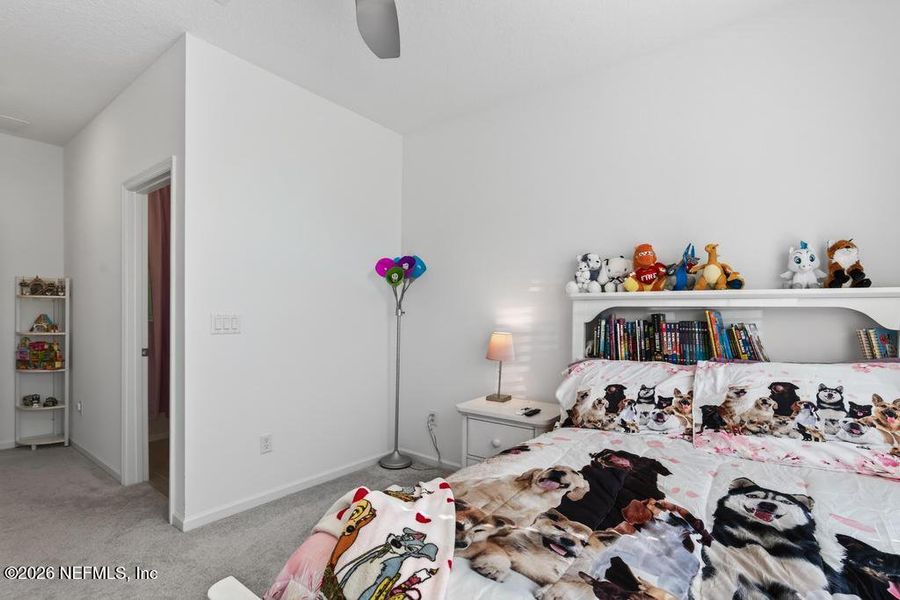 Furnished interior view inside a new home in Seaton Creek, Jacksonville (Image 39).