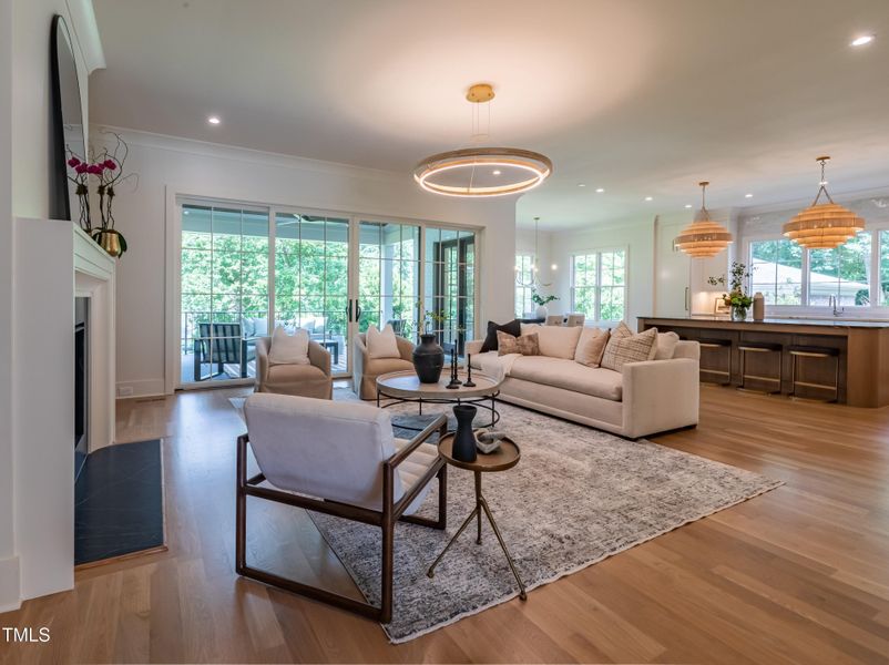 2E6A2695-HDR 2E6A2695-HDR