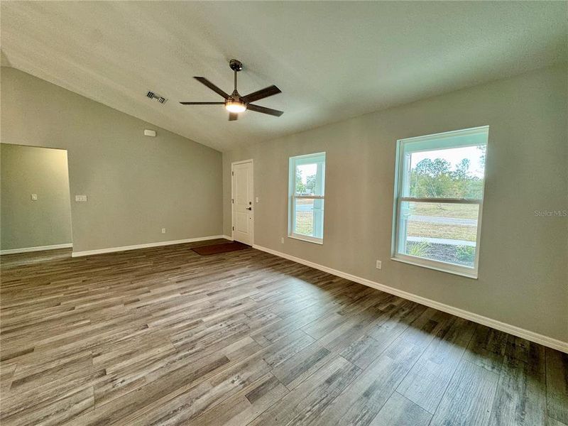 Spacious, unfurnished interior of a new home in , Dunnellon (Image 11). Spacious, unfurnished interior of a new home in , Dunnellon (Image 11).
