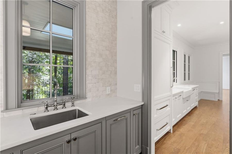 Furnished interior view inside a new home in , Atlanta (Image 11).