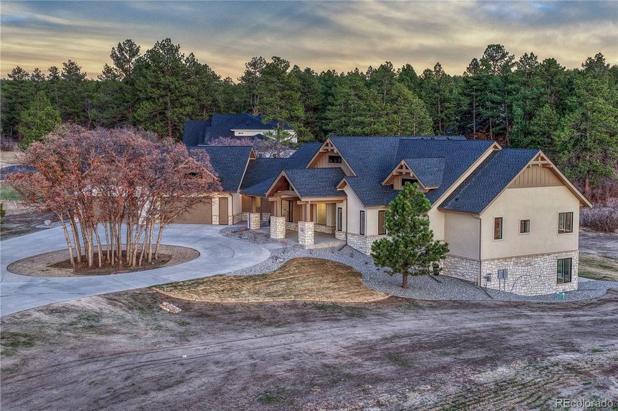 Image 43 of a home in . Image 43 of a home in .