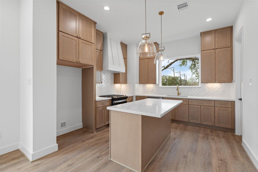 Furnished interior view inside a new home in , Houston (Image 8).