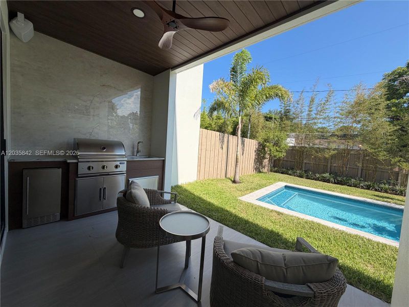 Exterior details and patio area of a home in , Fort Lauderdale (Image 30). Exterior details and patio area of a home in , Fort Lauderdale (Image 30).