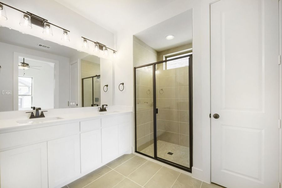 Plan 1451 Main Bathroom Representative Photo Plan 1451 Main Bathroom Representative Photo
