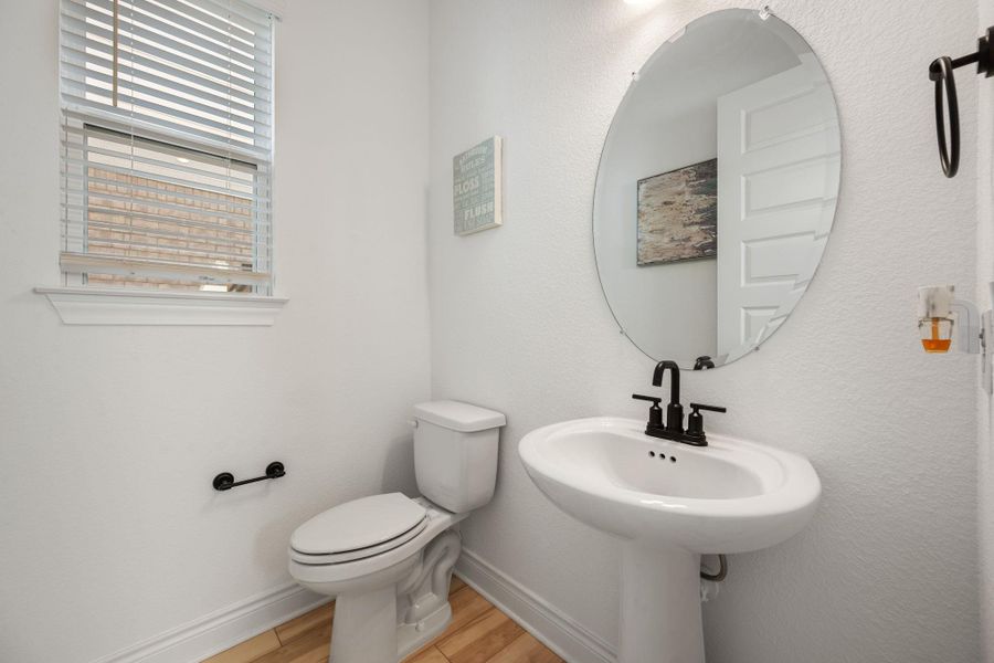 Furnished interior view inside a new home in Cedar Brook, Leander (Image 15).