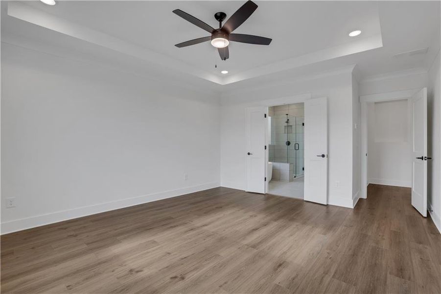 Spacious, unfurnished interior of a new home in Twin Lakes, Hoschton (Image 32).