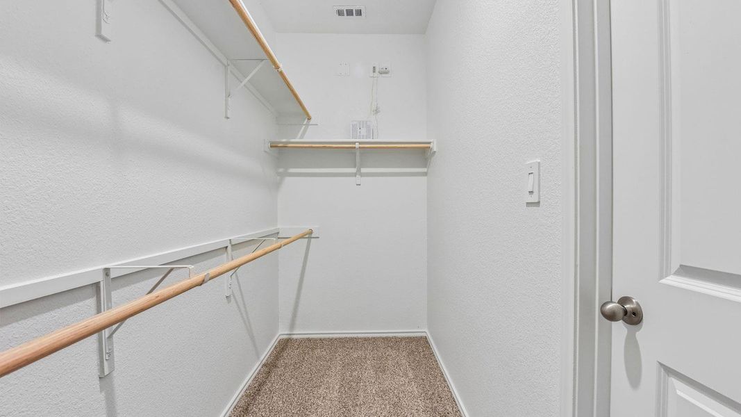 Spacious, unfurnished interior of a new home in Valverde, Bastrop (Image 25). Spacious, unfurnished interior of a new home in Valverde, Bastrop (Image 25).