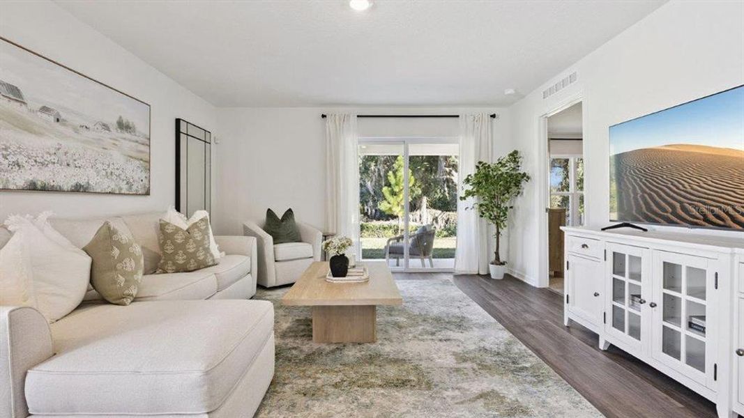 Furnished interior view inside a new home in , Lakeland (Image 16).