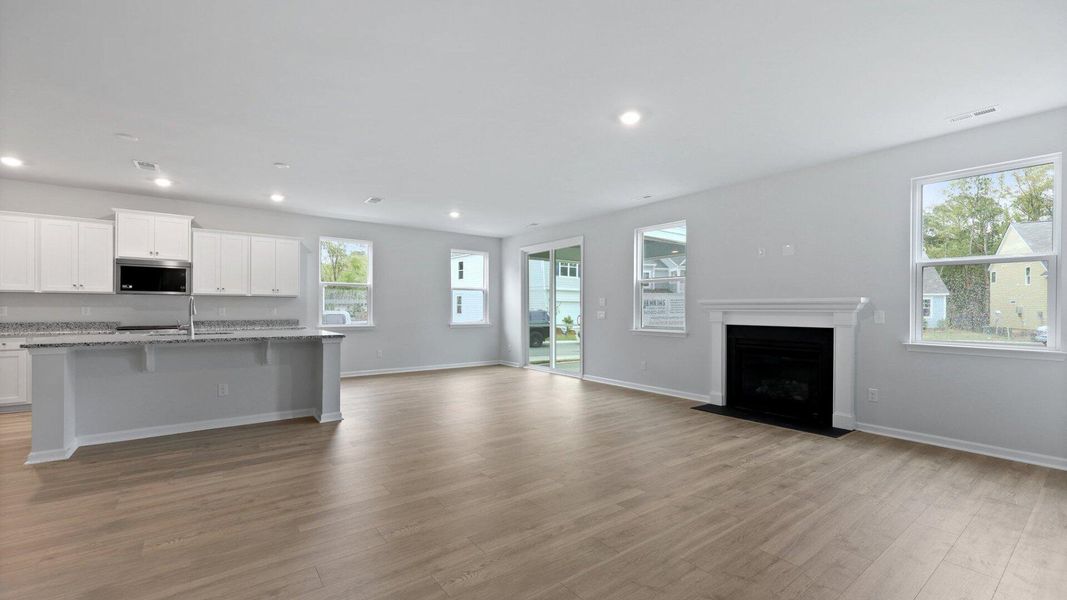Spacious, unfurnished interior of a new home in Founders Corner, Summerville (Image 14).