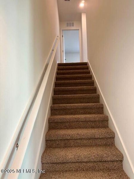 Spacious, unfurnished interior of a new home in Corsair, Middleburg (Image 23).