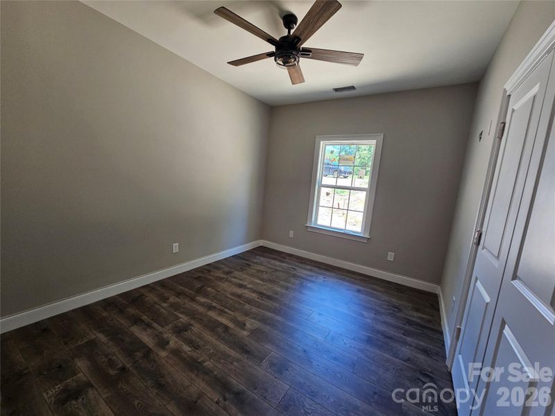 Spacious, unfurnished interior of a new home in , Lancaster (Image 6).