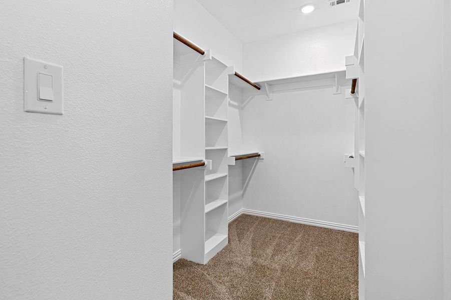 Image 29 of a home in Trails of Fossil Creek.