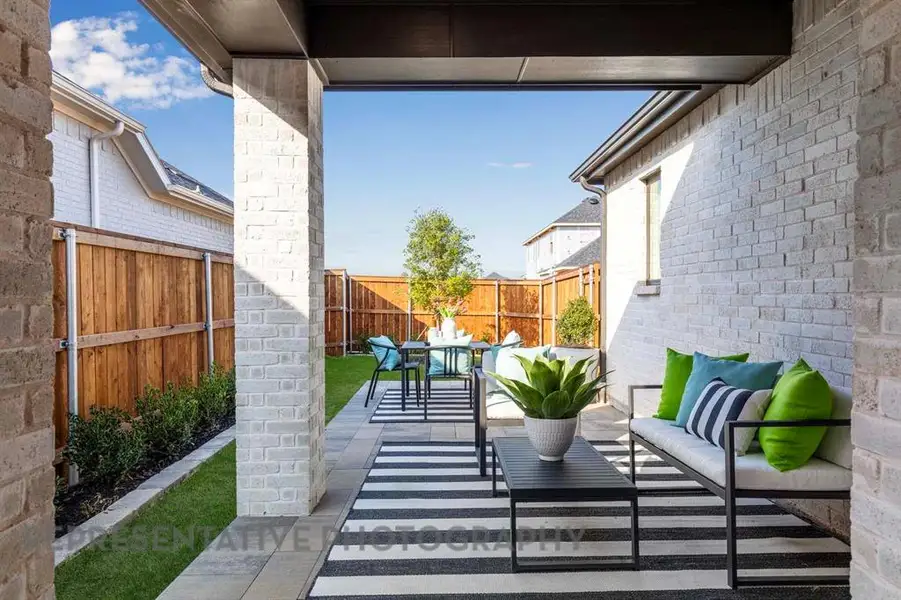 Exterior details and patio area of a home in Goodland: 40ft. lots, Venus (Image 2).