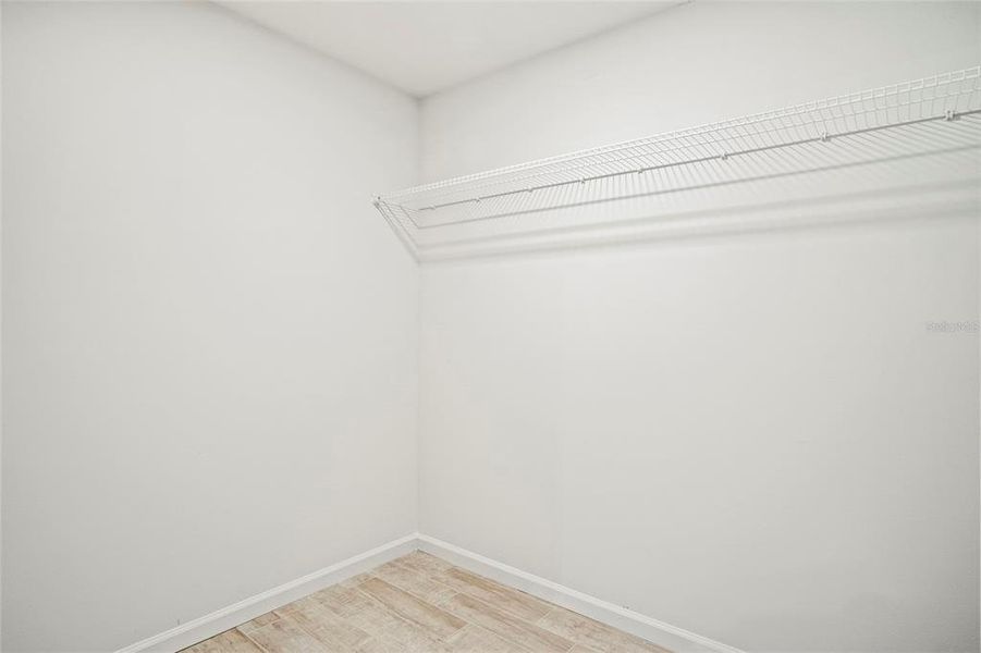 Spacious, unfurnished interior of a new home in , Okeechobee (Image 28).