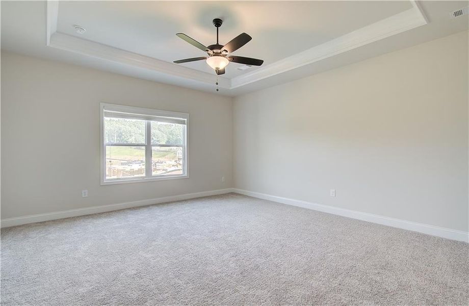 Spacious, unfurnished interior of a new home in Mallard’s Landing, Jefferson (Image 28).