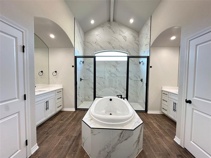 Furnished interior view inside a new home in , Lorena (Image 3).