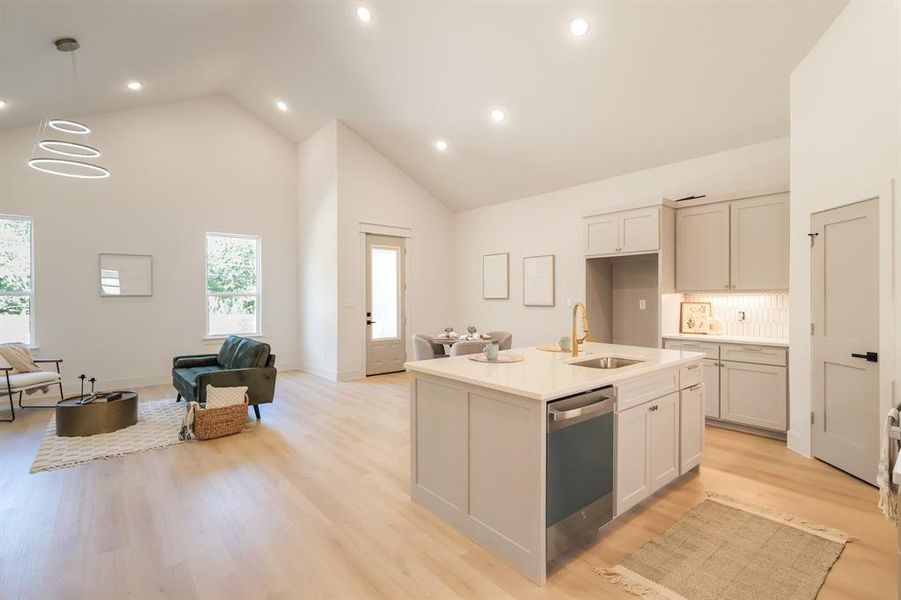 Furnished interior view inside a new home in , Fort Worth (Image 4). Furnished interior view inside a new home in , Fort Worth (Image 4).
