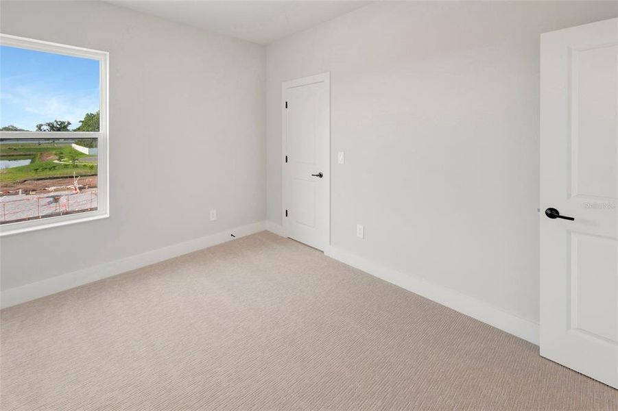 Spacious, unfurnished interior of a new home in Lakeview Crossing – Tradition Series, Sarasota (Image 25). Spacious, unfurnished interior of a new home in Lakeview Crossing – Tradition Series, Sarasota (Image 25).