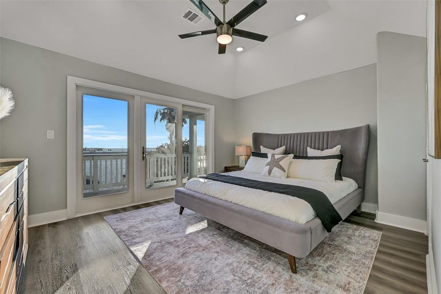 Furnished interior view inside a new home in , Galveston (Image 38). Furnished interior view inside a new home in , Galveston (Image 38).
