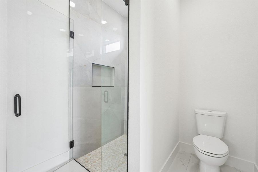 31-web-or-mls-W Broad Cir-S2404-031 31-web-or-mls-W Broad Cir-S2404-031