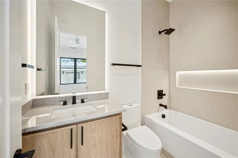 Furnished interior view inside a new home in , Brookhaven (Image 47).