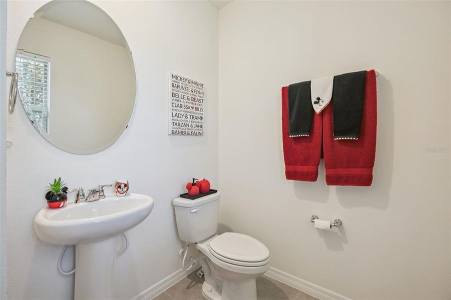 Furnished interior view inside a new home in Waterleigh, Winter Garden (Image 4). Furnished interior view inside a new home in Waterleigh, Winter Garden (Image 4).