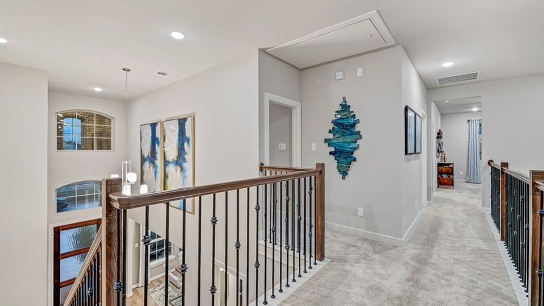 Image 12 of a home in Bridge Creek 60s.