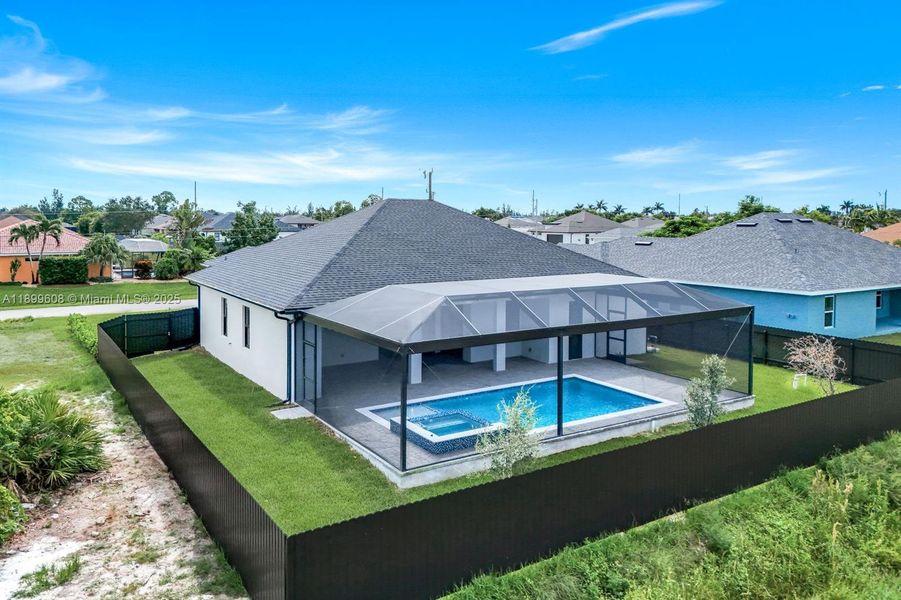 Community amenities in , Cape Coral (Image 26). Community amenities in , Cape Coral (Image 26).