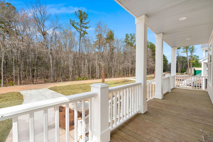 Exterior details and patio area of a home in , Moncks Corner (Image 16).