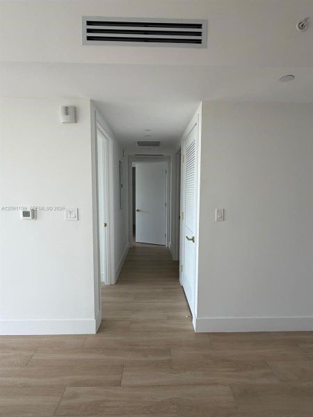 Spacious, unfurnished interior of a new home in , Miami (Image 11).