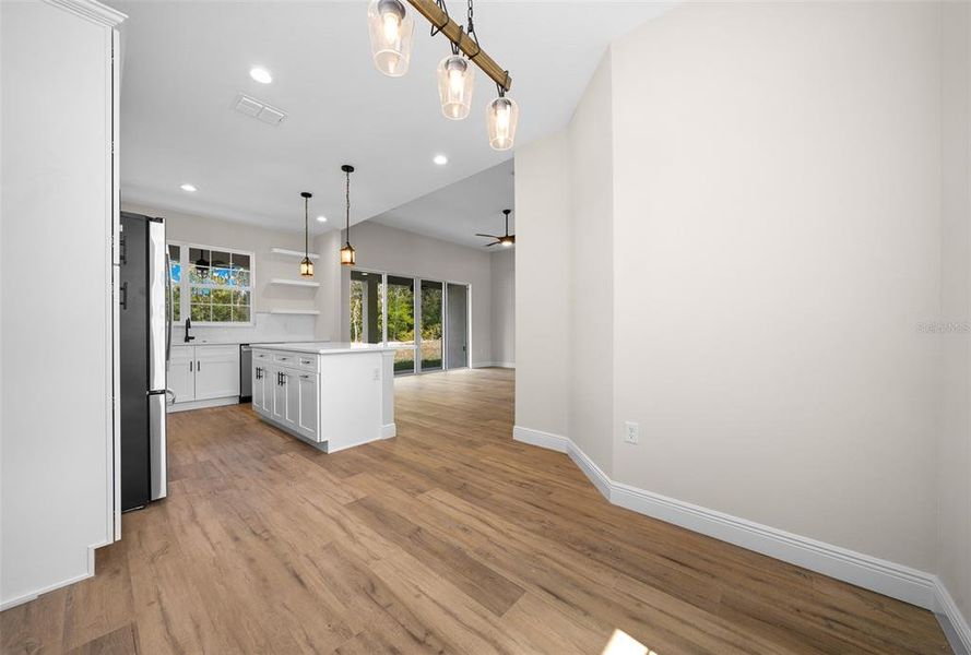 Spacious, unfurnished interior of a new home in , Dunnellon (Image 47).