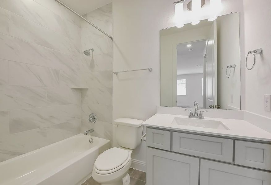 Plan 3049 bath 3 - 13 of 17 Plan 3049 bath 3 - 13 of 17