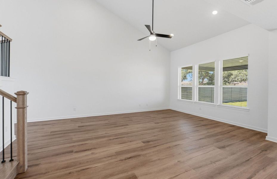 Spacious, unfurnished interior of a new home in Wolf Ranch, Georgetown (Image 37). Spacious, unfurnished interior of a new home in Wolf Ranch, Georgetown (Image 37).