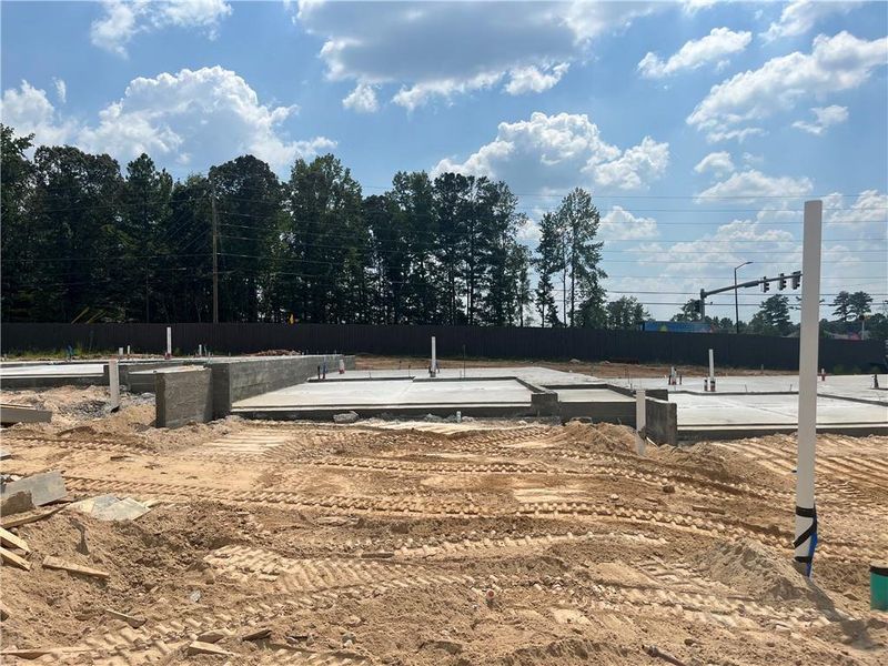 Site preparation for new homesites in Sandtown Falls, Atlanta (Image 21).