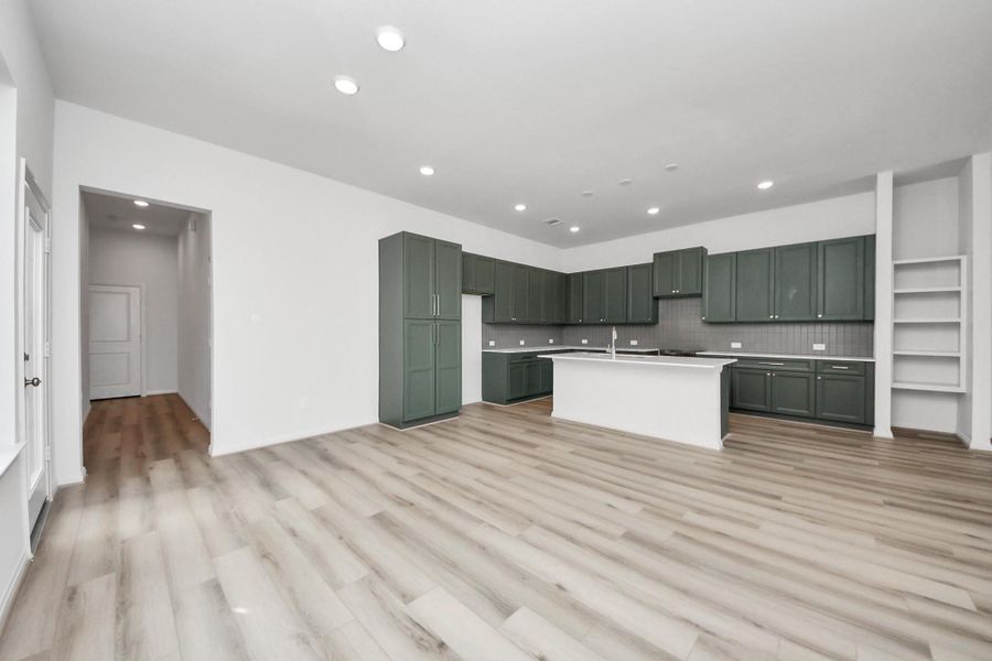 Photos are representative and may not reflect the exact unit.