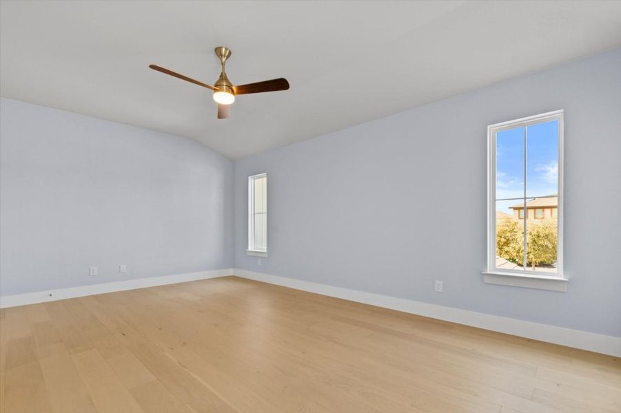 Spacious, unfurnished interior of a new home in , Round Rock (Image 21).