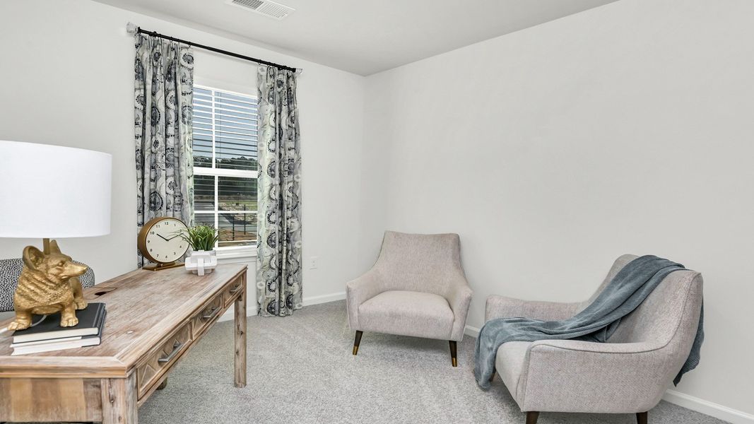 Furnished interior view inside a new home in Grand Oaks, Columbia (Image 28).
