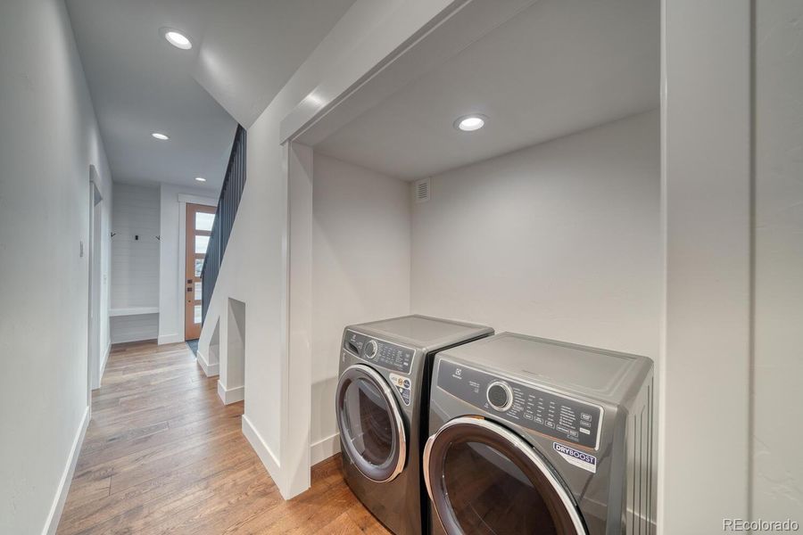 Furnished interior view inside a new home in , Buena Vista (Image 9).