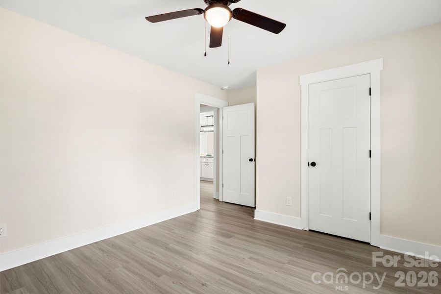 Spacious, unfurnished interior of a new home in , York (Image 22).