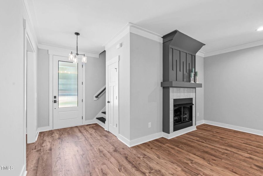 1004 Snow Peak Court-20