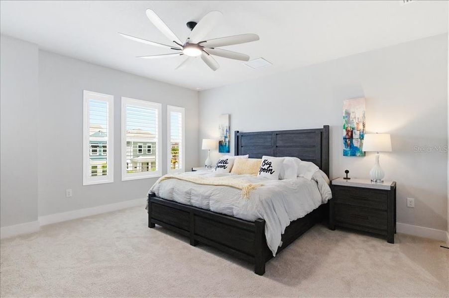 Furnished interior view inside a new home in , Sarasota (Image 35).