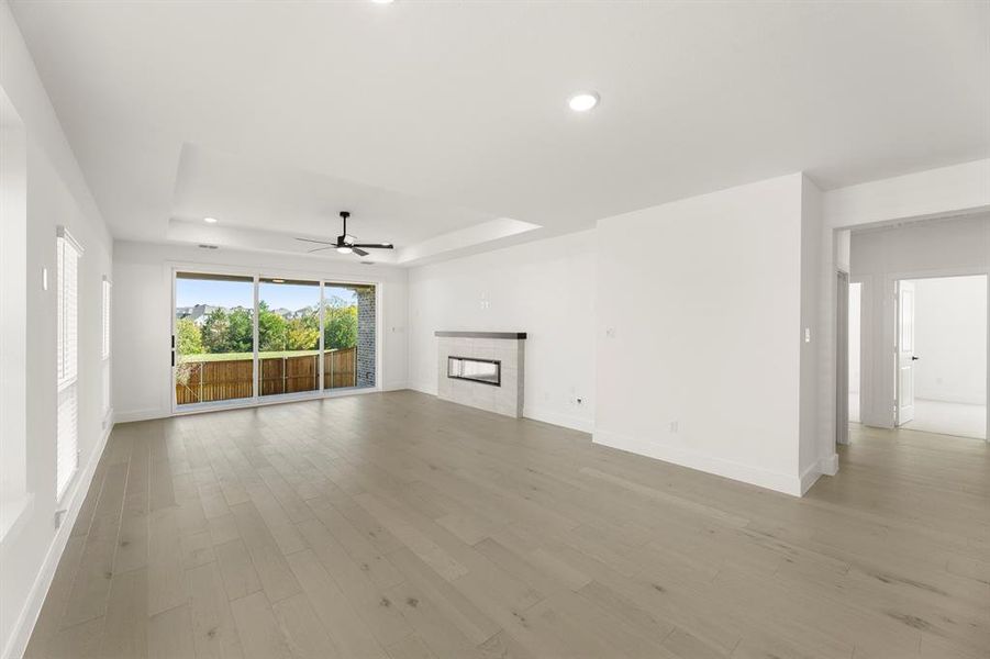 16. 12806 Meadow - Dining (2) 16. 12806 Meadow - Dining (2)