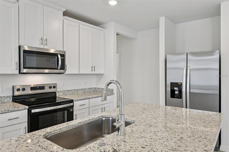 Furnished interior view inside a new home in Hamilton Bluff - Classic Series, Lake Hamilton (Image 11).