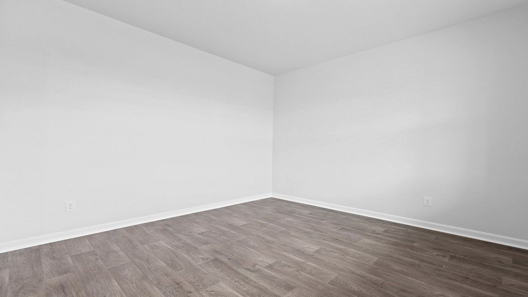 Spacious, unfurnished interior of a new home in Lakeview at Kitfield, Moncks Corner (Image 17).