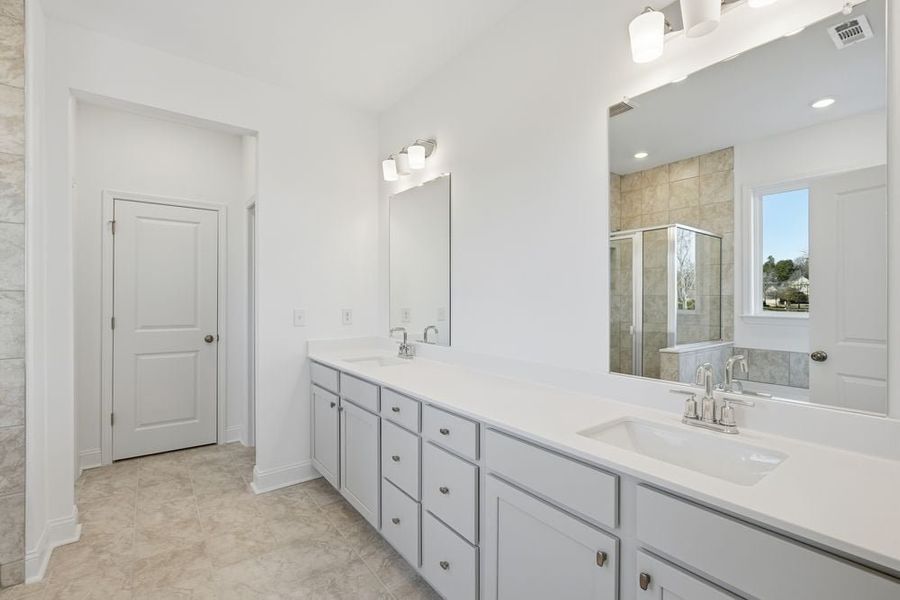 Representative furnished interior of a home built from the Kenwood by Taylor Morrison in Stratford Hills, Ball Ground (Image 10). Representative furnished interior of a home built from the Kenwood by Taylor Morrison in Stratford Hills, Ball Ground (Image 10).