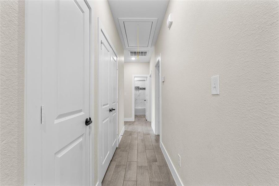 Spacious, unfurnished interior of a new home in , Granbury (Image 21). Spacious, unfurnished interior of a new home in , Granbury (Image 21).